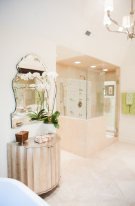 White Luxury Master Bathroom 03